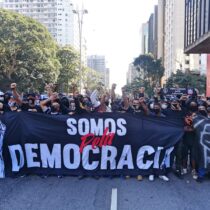 Fußball-Ultras gegen Bolsonaro
